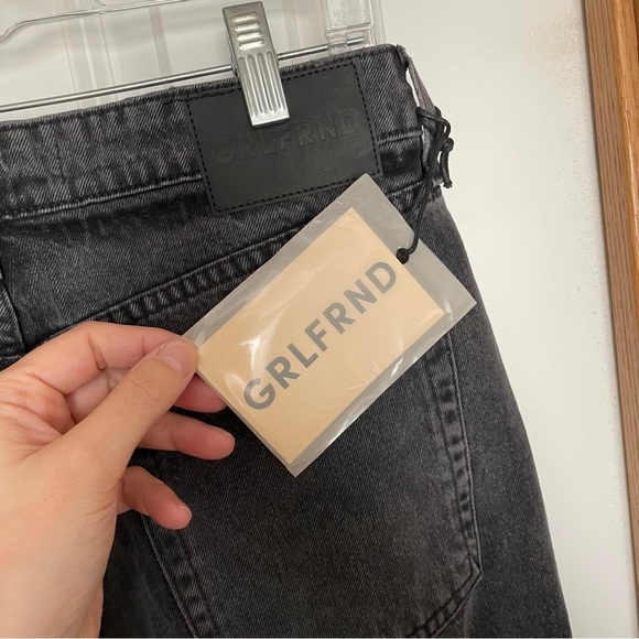 GRLFRND Karolina High Rise Straight Crop Jeans in Black Size 31 - Picture 7 of 15